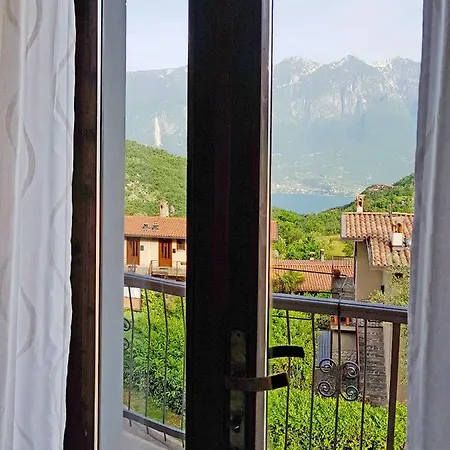 別荘 Casa Gina Garden And View By Gardadomusmea トレモージネ